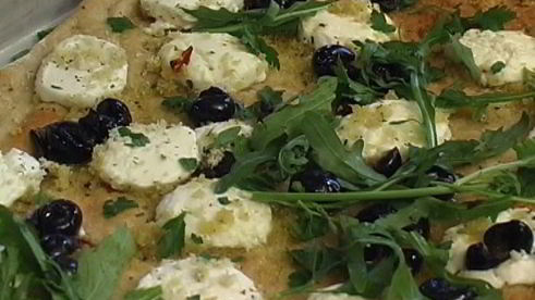 пицца с козьим сыром