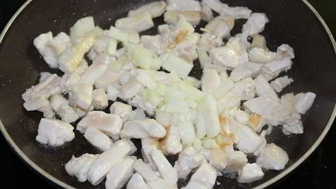 пицца с курицей и шпинатом