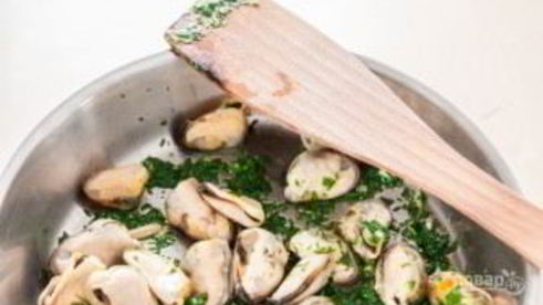 пицца с мидиями