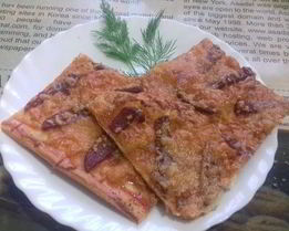 Пицца спартанская из слоеного теста