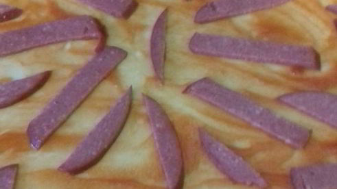 пицца спартанская из слоеного теста