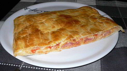 закрытая пицца париджина