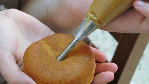 пончики суфганиет — традиционная еврейская выпечка на хануку