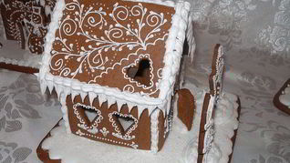 Глазурь для пряничного домика