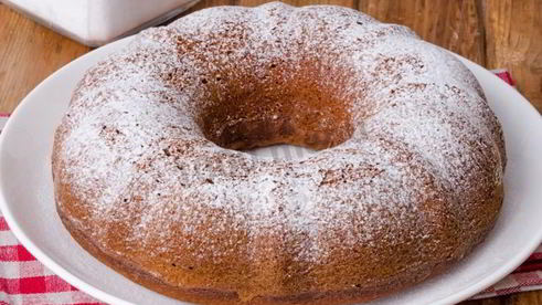 коврижка на кефире с вареньем