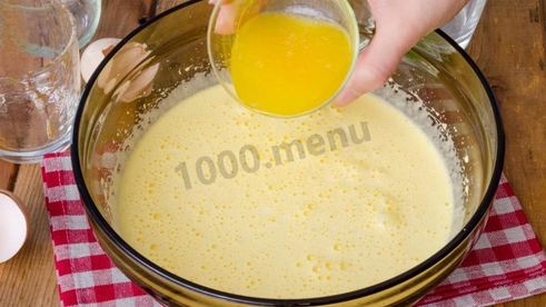 коврижка на кефире с вареньем