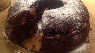 Постная коврижка с миндалем, изюмом и черносливом