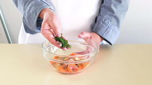 рыбные слойки с лососем и палтусом