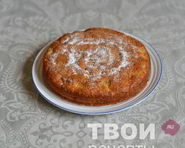 Грушевая шарлотка