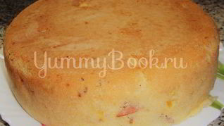 Простая шарлотка в мультиварке