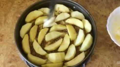 шарлотка из ржаных сухарей