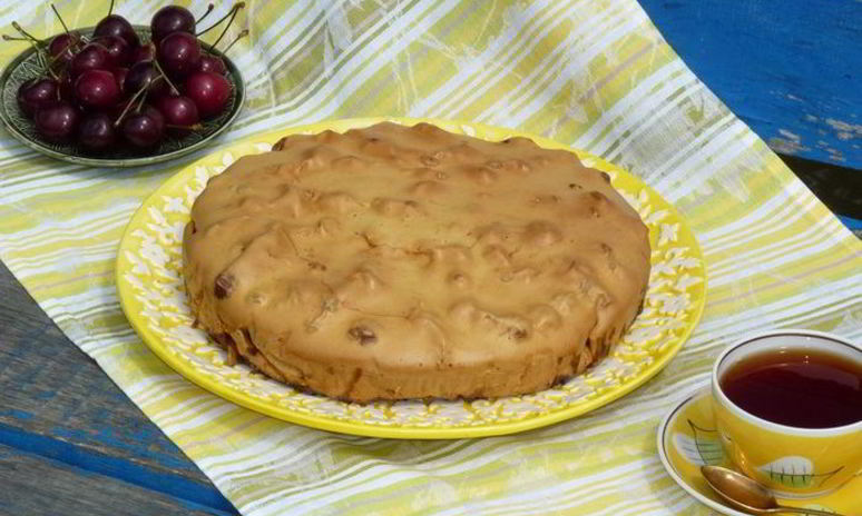 Рецепт шарлотки с черешней