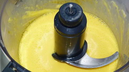 шарлотка с черешней