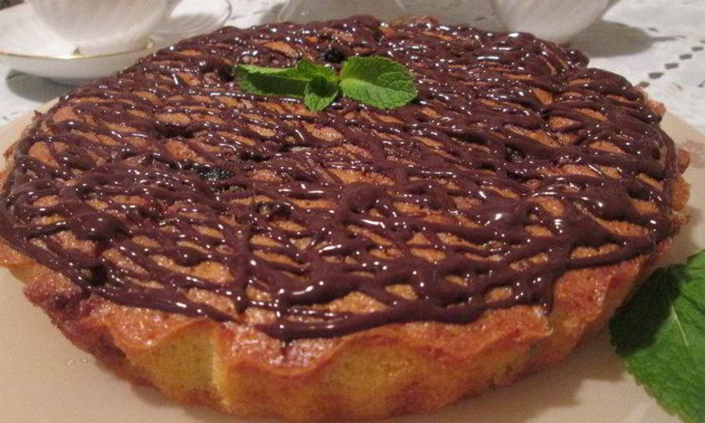 Рецепт шарлотки с черносливом по-итальянски