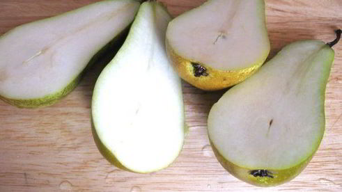 шарлотка с грушами