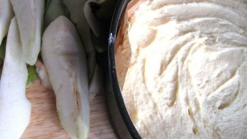 шарлотка с грушами