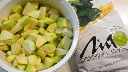 шарлотка с отрубями