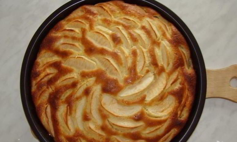 Рецепт шарлотки с разрыхлителем