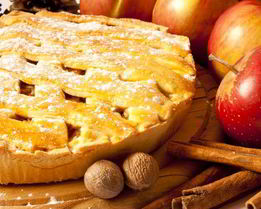 Шарлотка с яблочным пюре