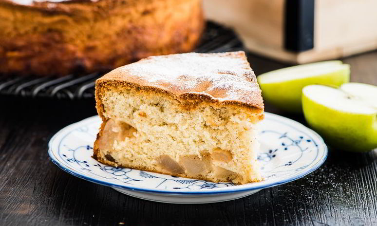 Рецепт шарлотки с яблоками и грушами