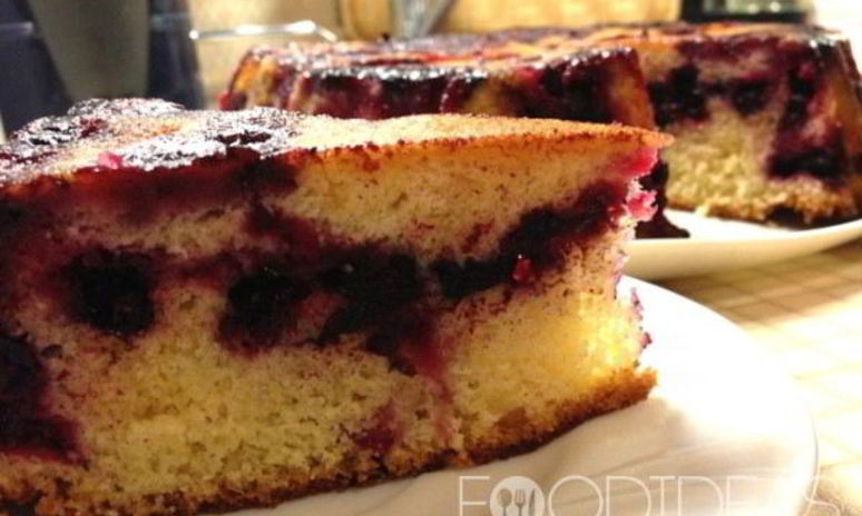 Рецепт шарлотки со смородиной