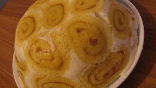 Воздушная яблочная шарлотка