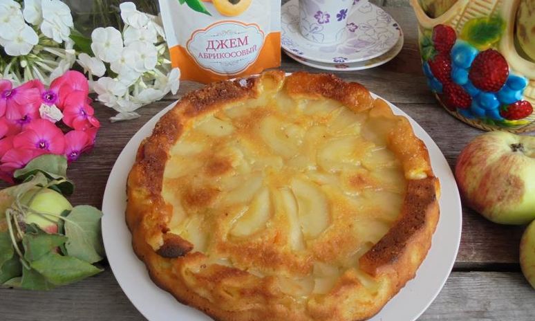Рецепт яблочно-абриксовой шарлотка