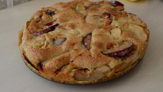 Яблочно-сливовая неШарлотка