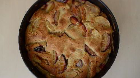 яблочно-сливовая нешарлотка