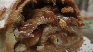 Постный яблочный штрудель