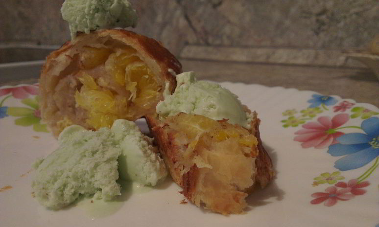 Рецепт штруделя с бананом и мандаринами