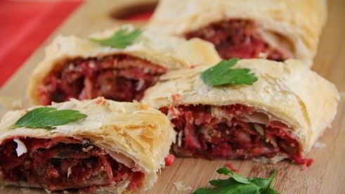 штрудель с капустой и свеклой