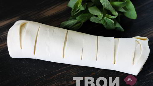 штрудель с вишней