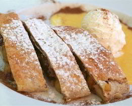 Штрудель с яблоками