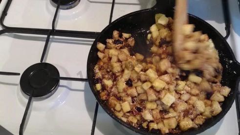 штрудель яблочный классический из слоеного теста