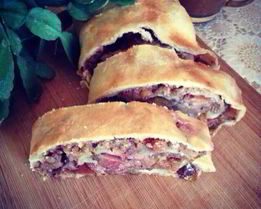 Сливовый штрудель