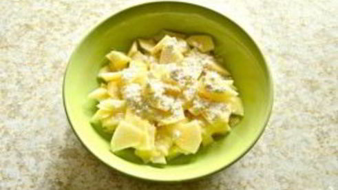 яблочный штрудель из слоеного бездрожжевого теста