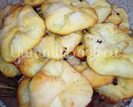 Слоено-дрожжевые конвертики