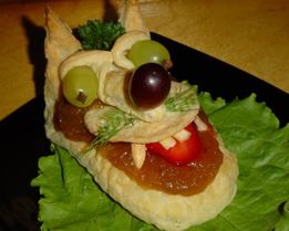 Слойки с повидлом из слоеного теста Добрый волк