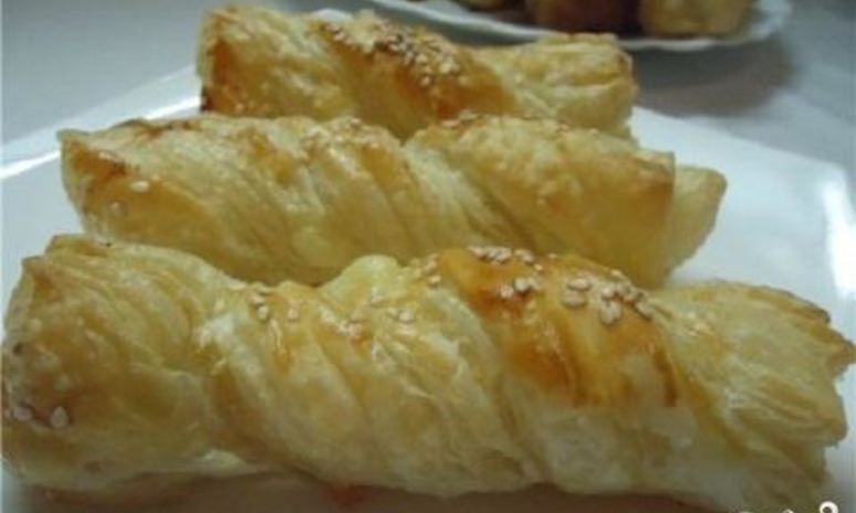 Рецепт слоек с сыром