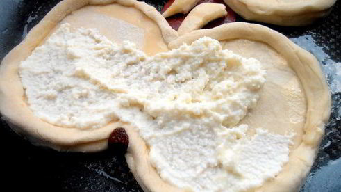 слойки яблочко