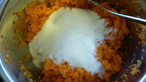 морковные сырники