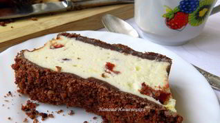 Сырник с клюквой и шоколадным штрейзелем