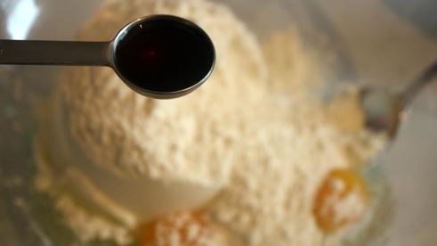 сырники из творога с изюмом