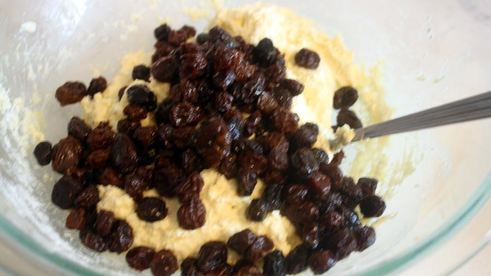 сырники из творога с изюмом