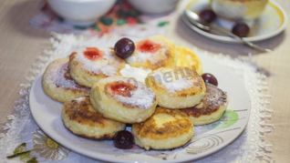 Сырники классические из творога на сковороде