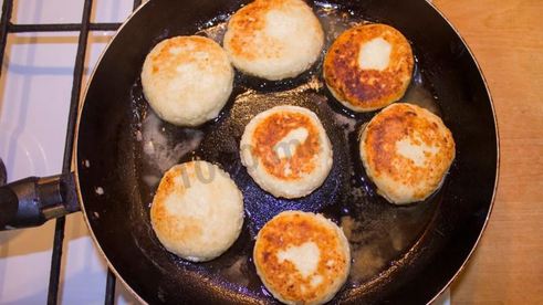 сырники классические из творога на сковороде