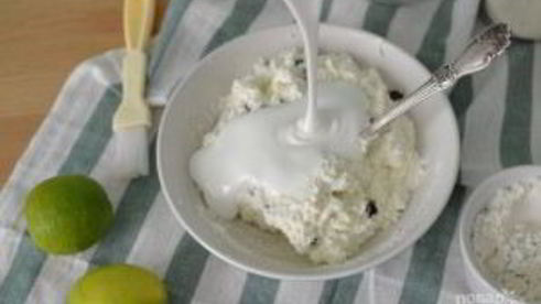 сырники с изюмом и лимоном