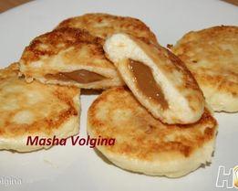 Сырники с вареной сгущенкой