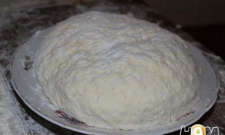 Рецепт бездрожжевого теста на кефире